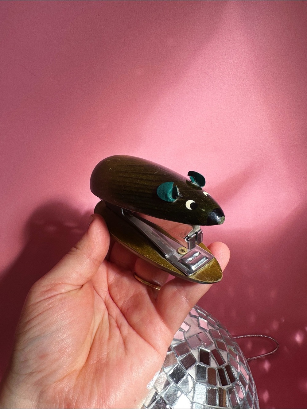 Cute Functional Green Wooden Mouse Stapler for Small Pets Enthusiasts